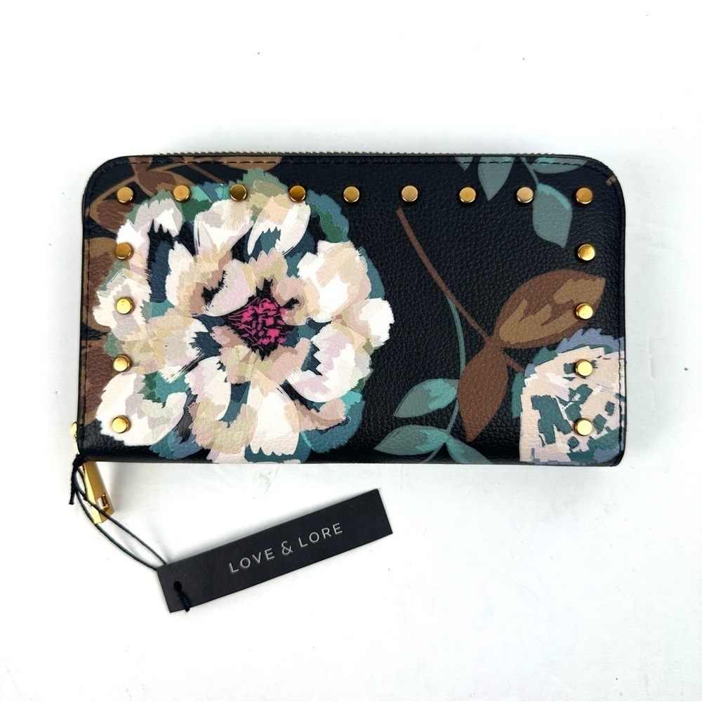 Love & Lore Wallet Floral Faux Leather Organizer Clutch Zip Around Brand‎ New